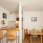 Sejours & Affaires Atrium 3*