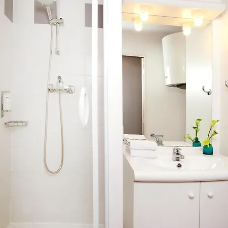 Aparthotel Sejours & Affaires Atrium