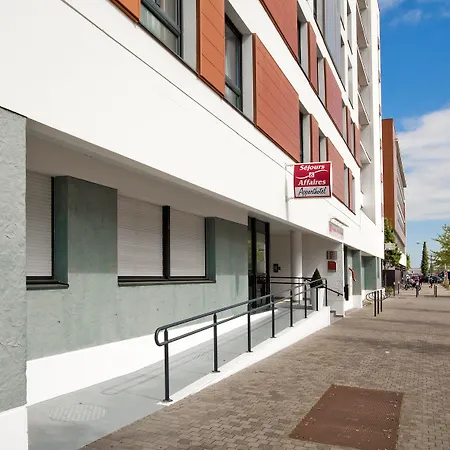 Sejours & Affaires Atrium 3* Angers