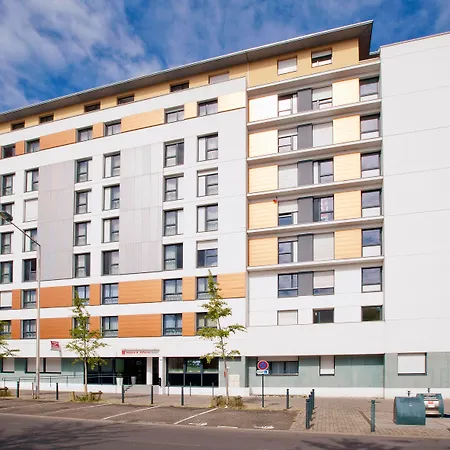 Aparthotel Sejours & Affaires Atrium