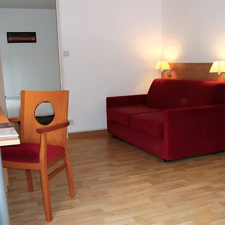 Sejours & Affaires Atrium 3* أنجير