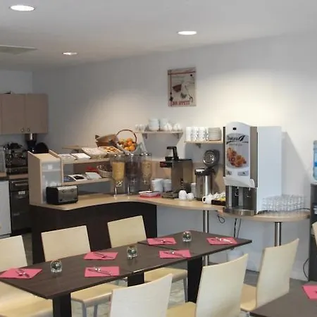 Séjours&affaires Atrium Appart hôtel 3*