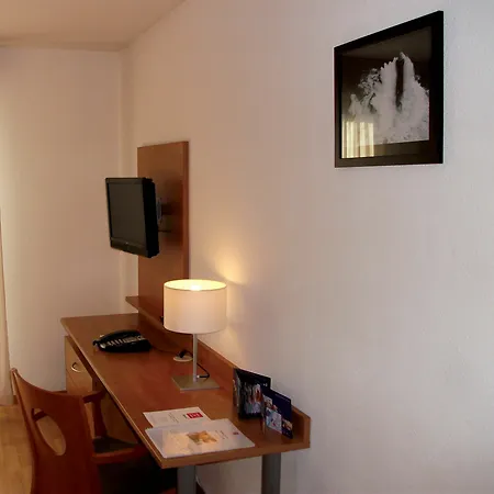 Sejours & Affaires Atrium Apartmanhotel 3*