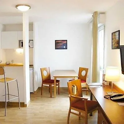 Sejours & Affaires Atrium 아파트호텔 앙제